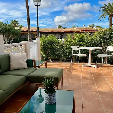 Apartamento Casa Queer With Pool Near Yumbo Maspalomas (Gran Canaria)